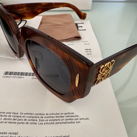 NWT LOEWE Square Screen Sunglasses - Picture 2 of 9